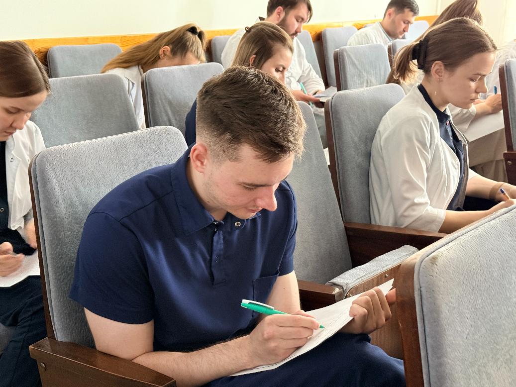 Итоговый экзамен ординаторов: два года позади — большое будущее впереди