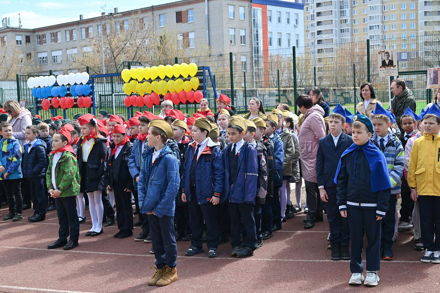 Парад Победы в Чебоксарской школе №31 имени С.Н. Фёдорова