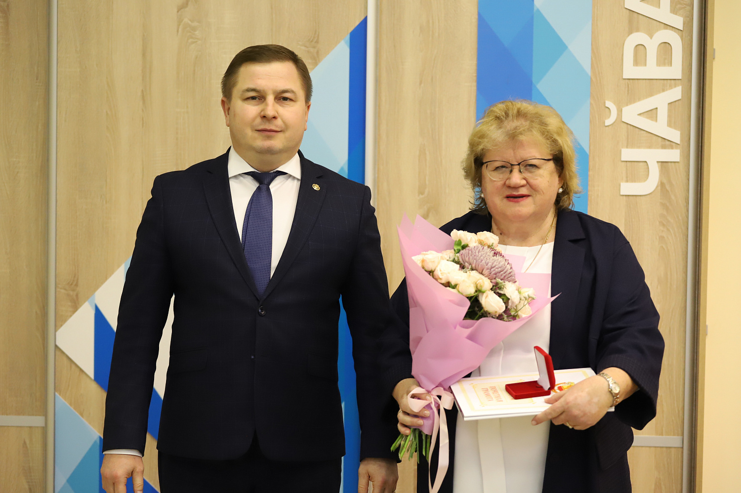 Награждение Людмилы Владимировны на заседании коллегии Минздрава Чувашии